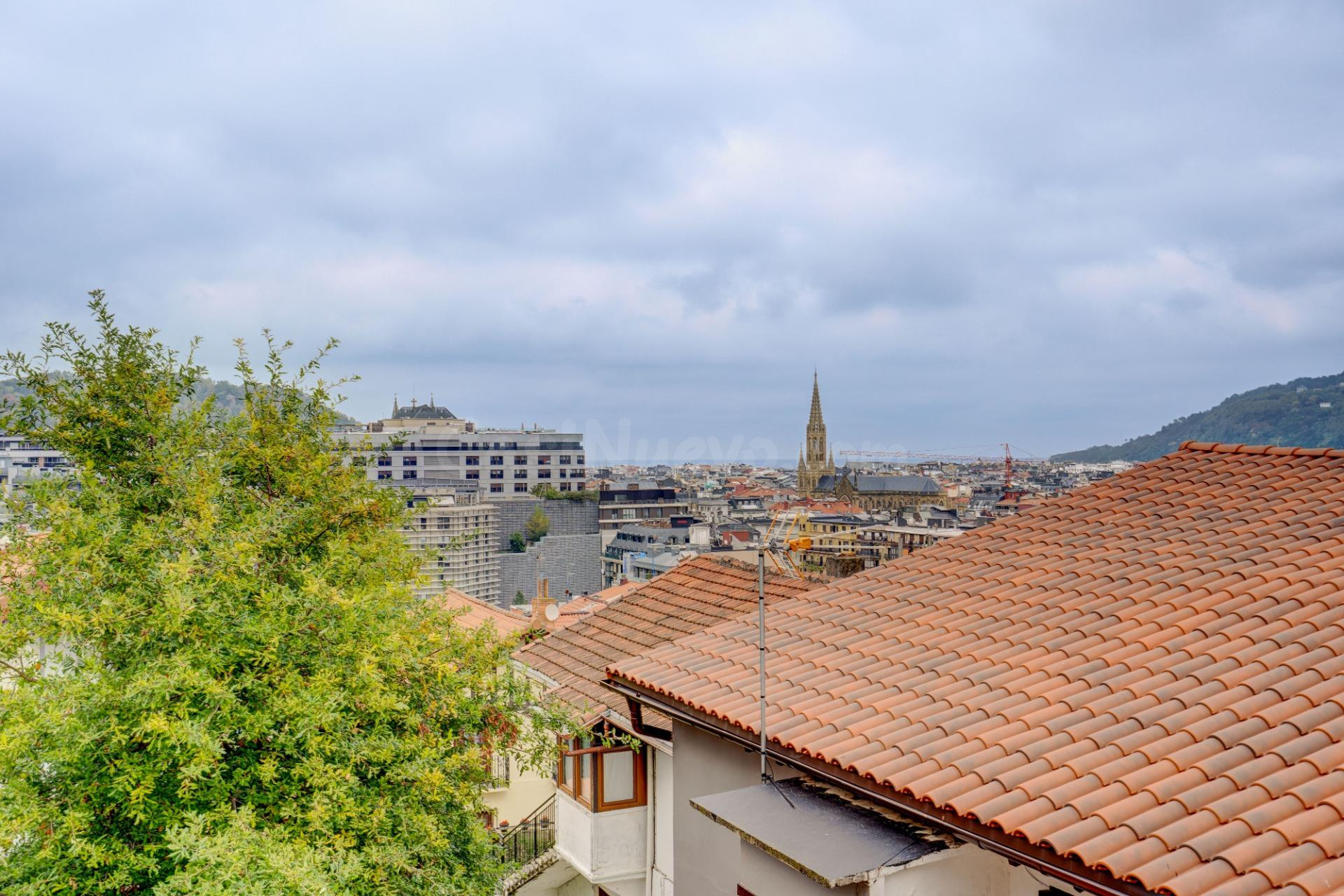 Amplio  Piso en Amara Zaharra San Roque, Donostia - San Seba - foto 4