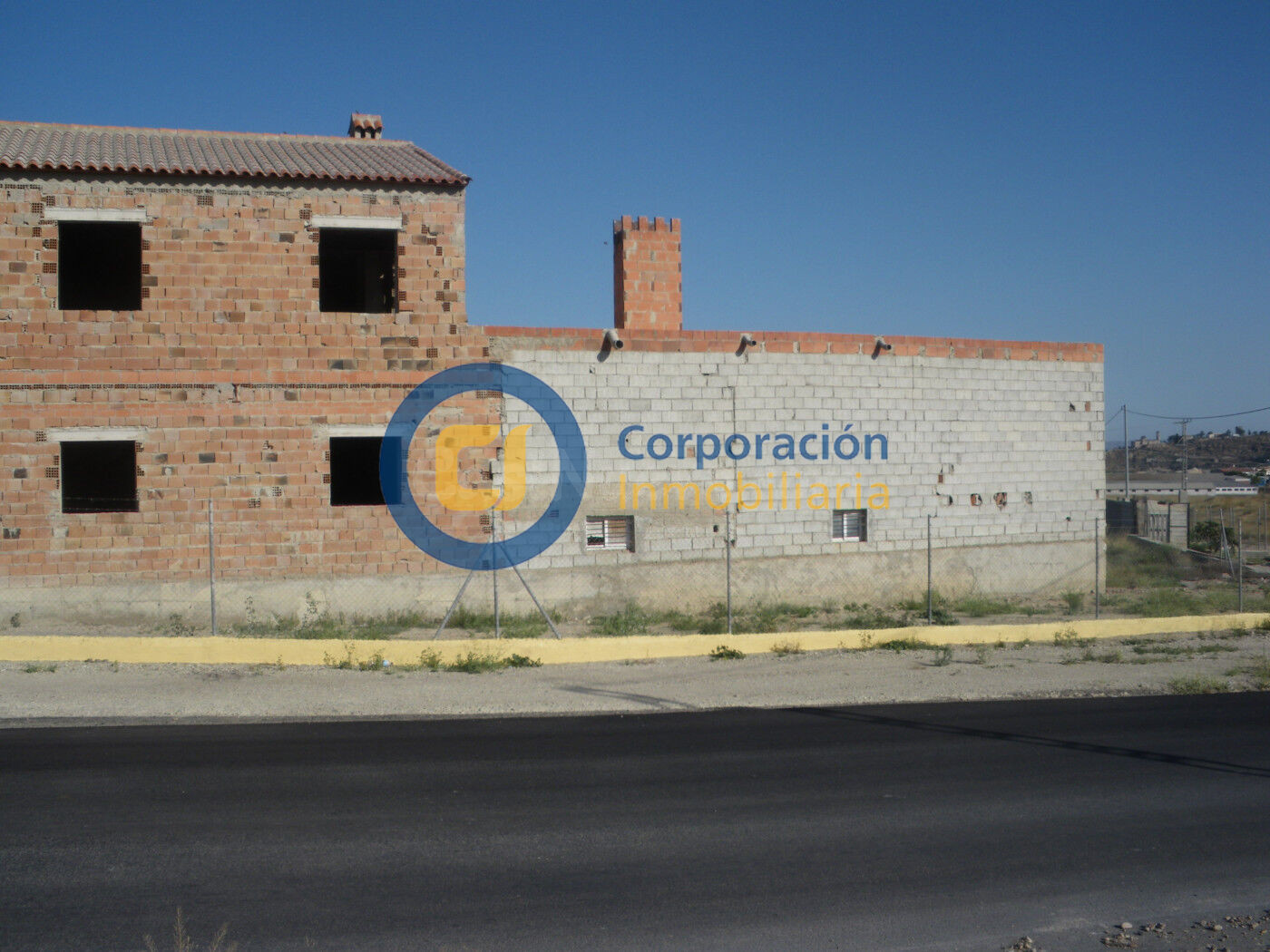 Dos Naves Industriales con un total de 900m2 en parcela de 2 - foto 3