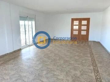 Chalet con cuatro dormitorios y Piscina, en Casarejos en Ent - foto 5