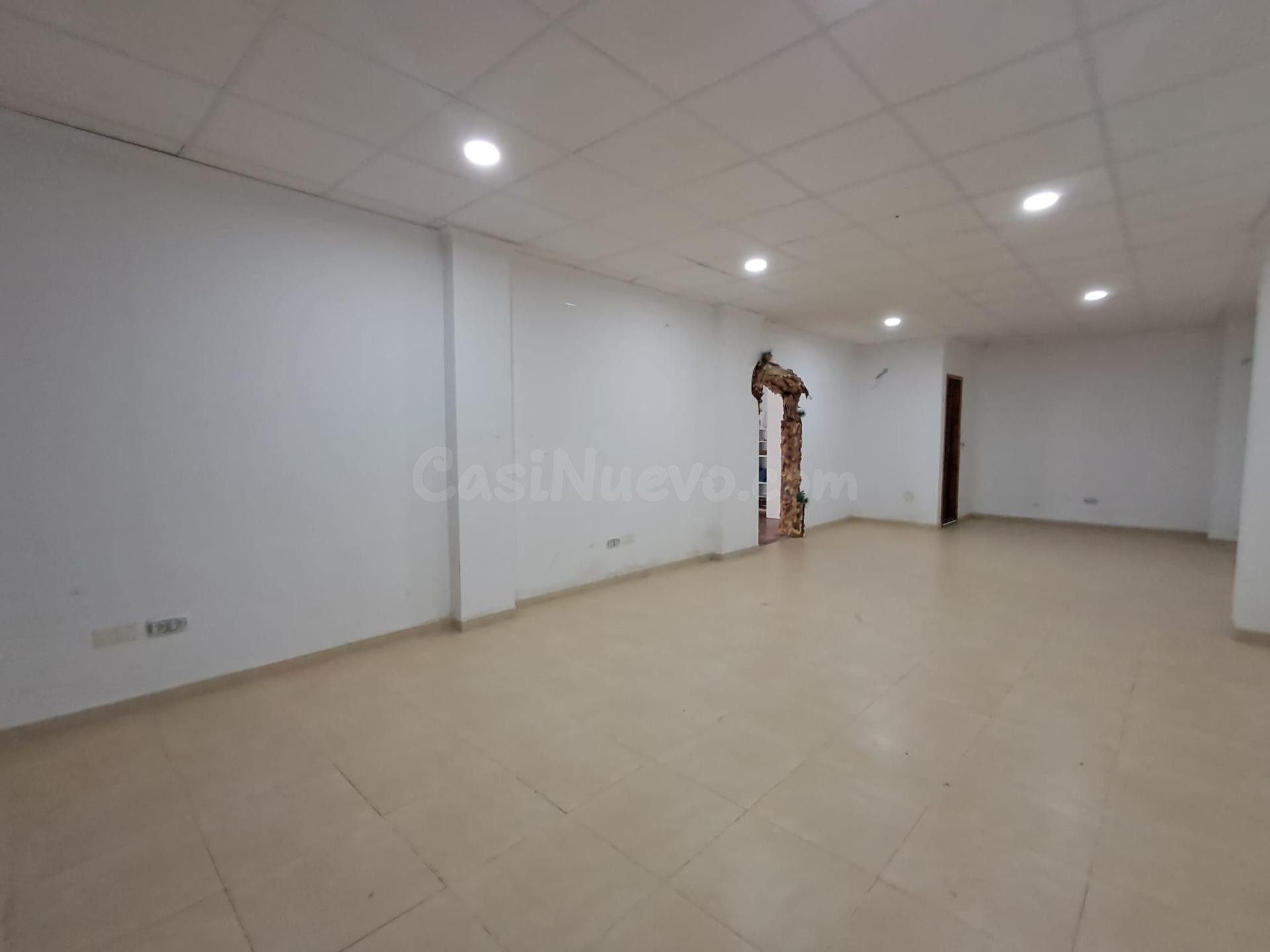 Local comercial en el centro de Águilas - foto 3