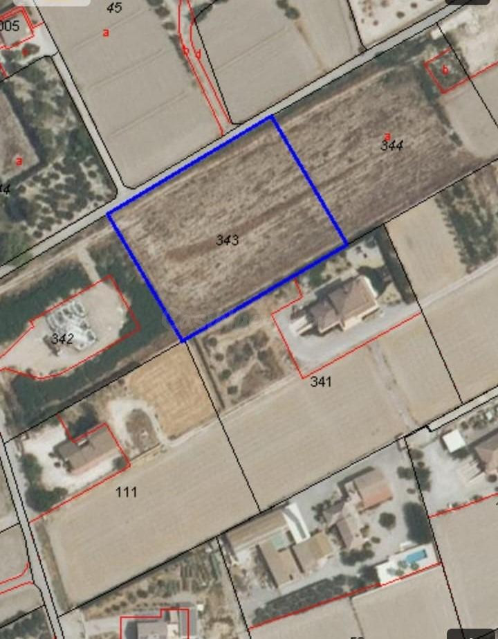 Parcela para edificación de vivienda unifamiliar en El Campi - foto 2