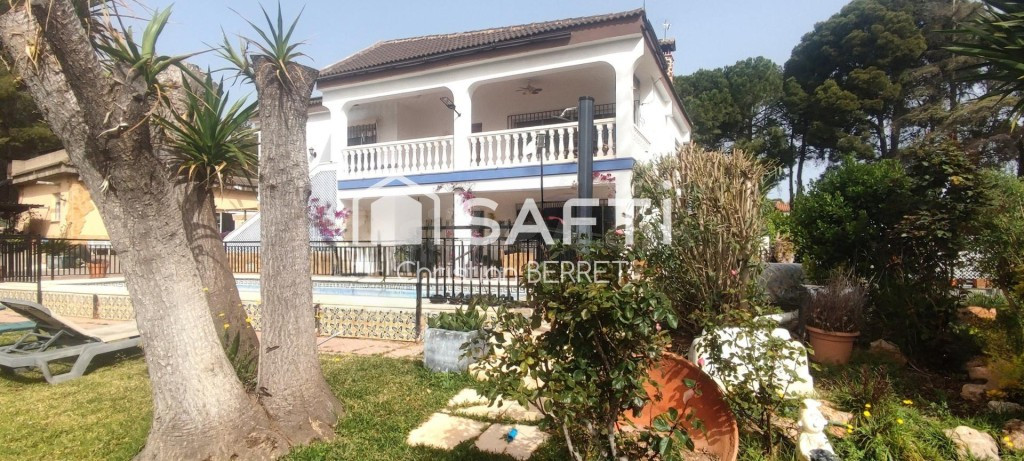 UNIFAMILIAR EN OLOCAU, 419 M², PISCINA Y JARDÍN. - foto 3