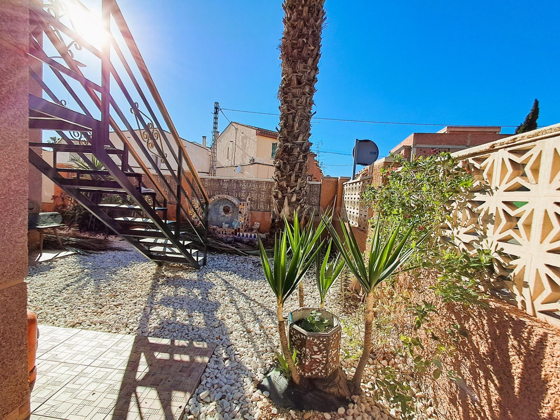 Gran Chalet en Las Molinetas con piscina climatizada y vista - foto 4