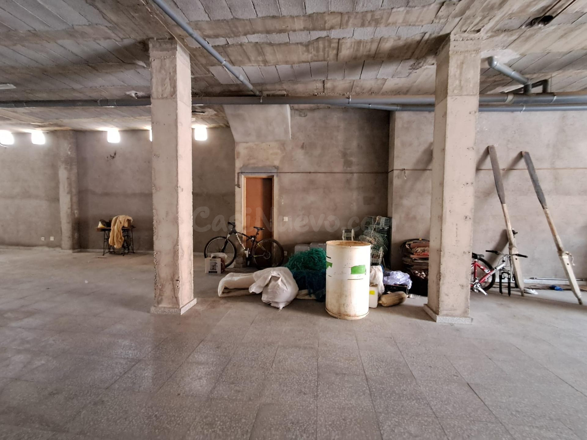 Local Comercial con patio en Las Molinetas - foto 3