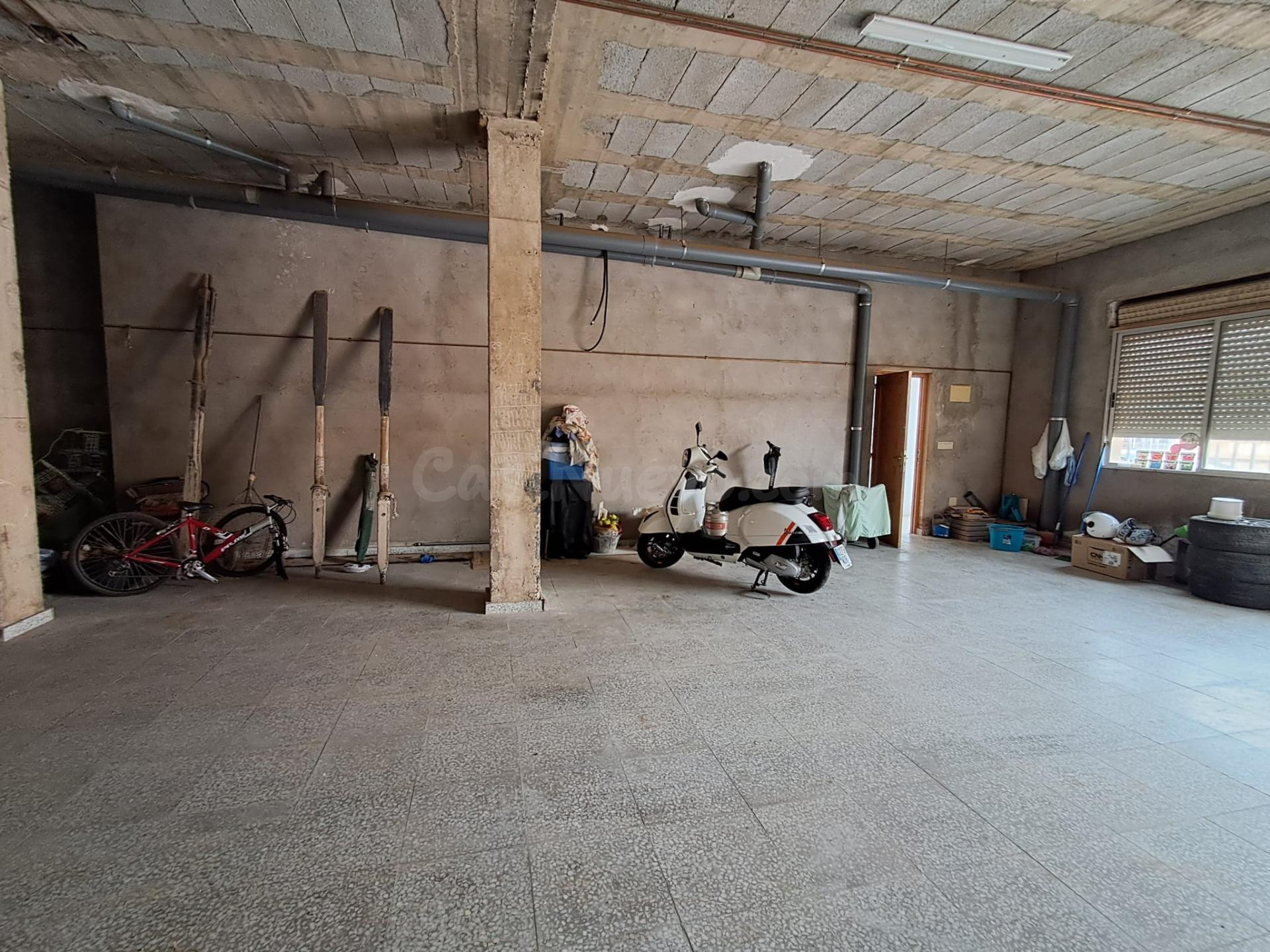 Local Comercial con patio en Las Molinetas - foto 5