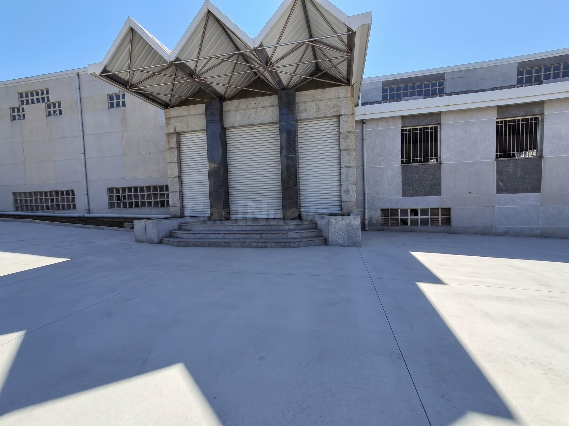 Plataforma Logística de 5.717 m2 con Campa y 3 Muelles - foto 2