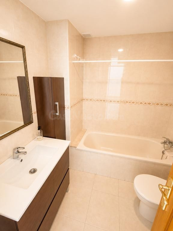 ¡VENTA DE GRAN PISO DE 4 habitaciones EN EL CENTRO DE ESTEPO - foto 5