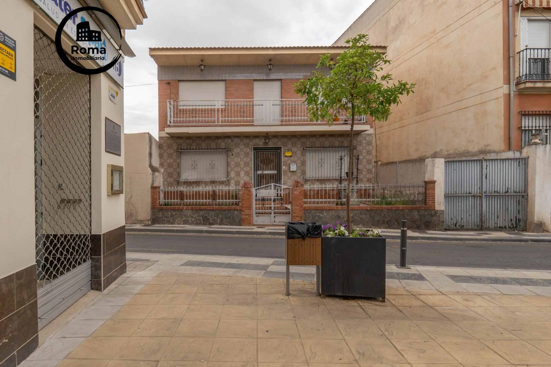 SE VENDE CASA CON UNA PARCELA DE 461 m2 (EN EL CENTRO DE LOS - foto 2