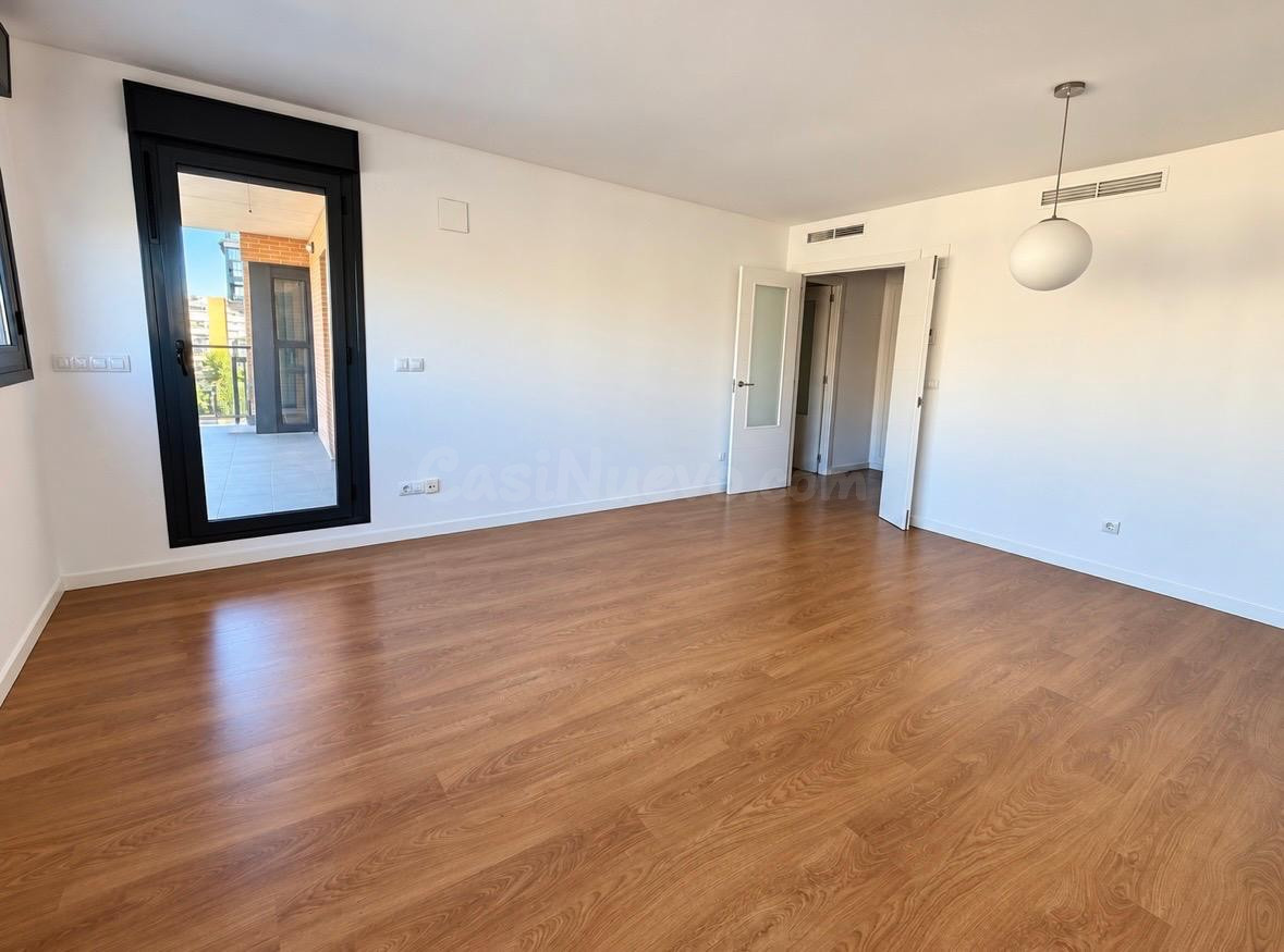 SE VENDE PISO EN EL PAU 5 - foto 2