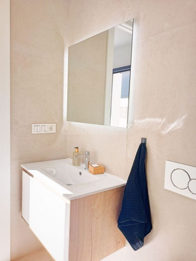 Villa 3 habitaciones 150m² en venta - Urbanización Perla del - foto 3