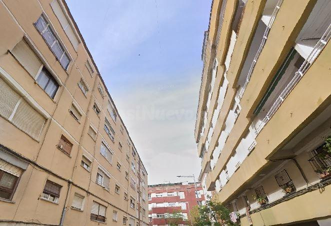 SE VENDE piso OKUPADO en Calle Angel Guimera Nº 146 Salt (Gi - foto 3