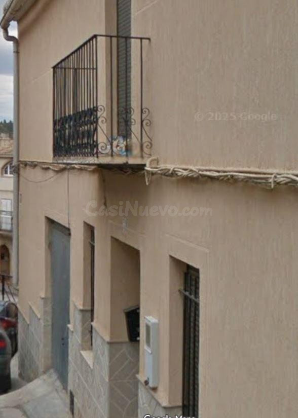 SE VENDE piso OKUPADO en Calle San Jaime Nº 5 Alborache (Valencia/València)