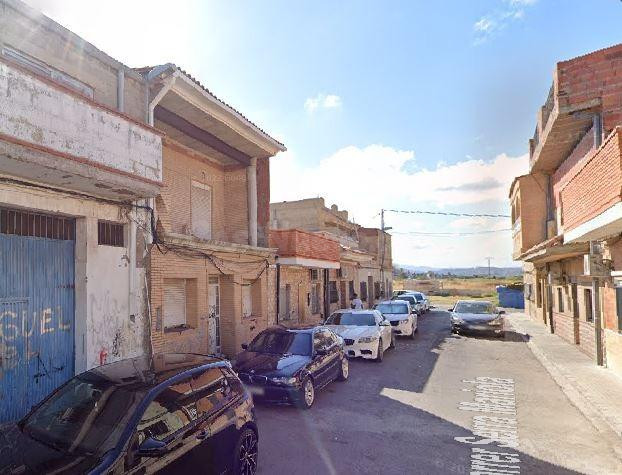 SE VENDE piso OKUPADO en Calle Sierra Mariola Nº 23 Sagunto/ - foto 2