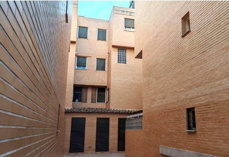 SE VENDE piso OKUPA en Calle Matilde Salvador Nº 24 Picanya  - foto 3
