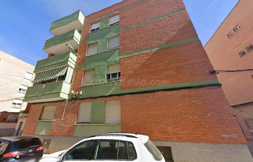 SE VENDE piso OKUPA en C Instituto 11 de Murcia - foto 4