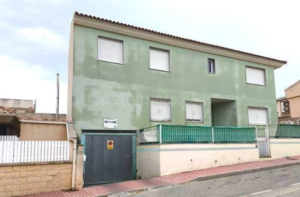 SE VENDE piso OKUPA en C Paraguay de Alguazas - foto 2