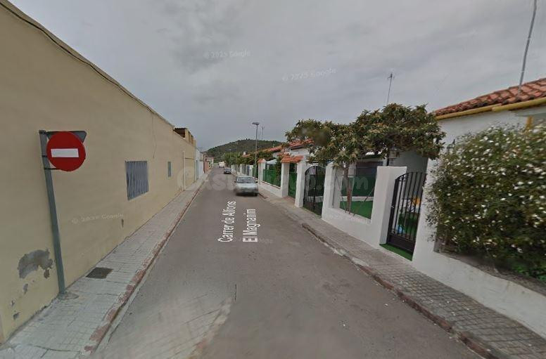 SE VENDE VIVIENDA OKUPADA en Calle Colonia Carmaday Nº 24 Va - foto 3
