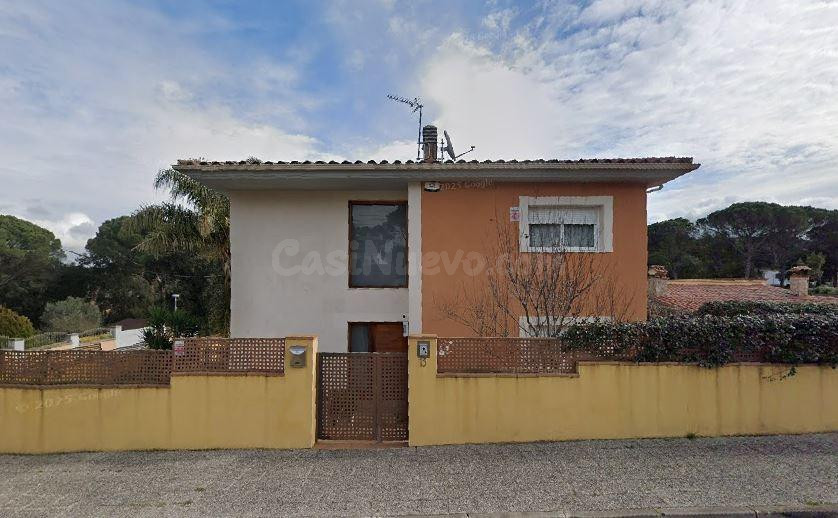 SE VENDE casa OKUPADA en C/ Del Bosc Nº 64, Llagostera (Giro