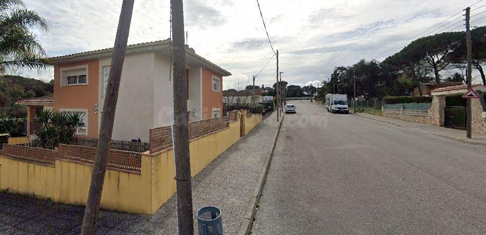 SE VENDE casa OKUPADA en C/ Del Bosc Nº 64, Llagostera (Giro - foto 3