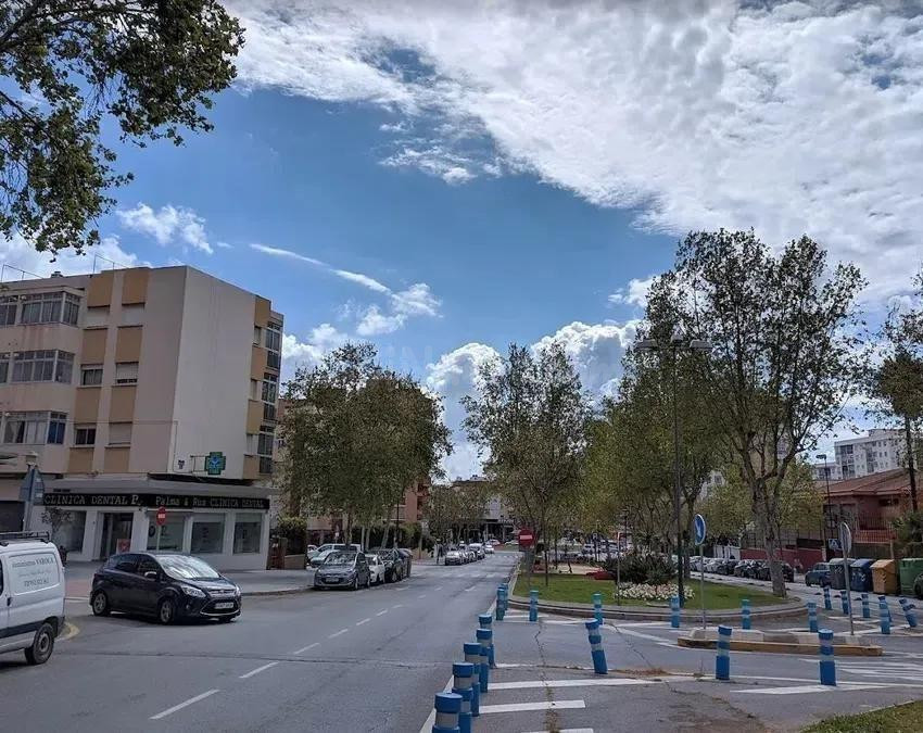 SE VENDE piso OKUPAdo en PASEO TILOS LOS,63 (MÁLAGA) - foto 2