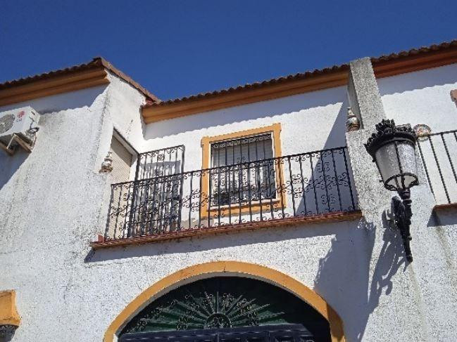 SE VENDE piso OKUPA en C Palos De La Frontera de Palma del - foto 3
