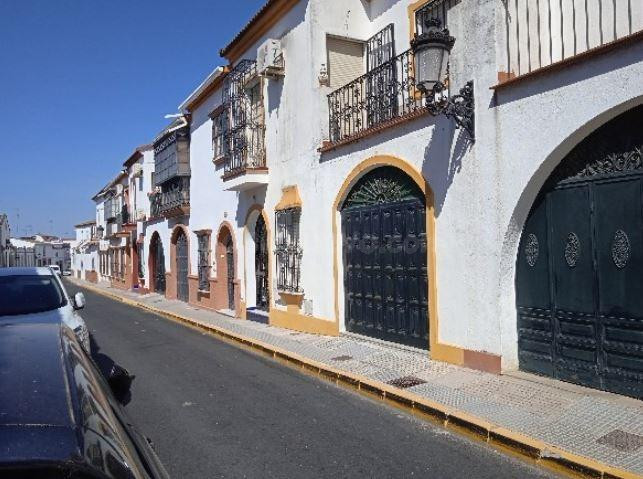 SE VENDE piso OKUPA en C Palos De La Frontera de Palma del - foto 4