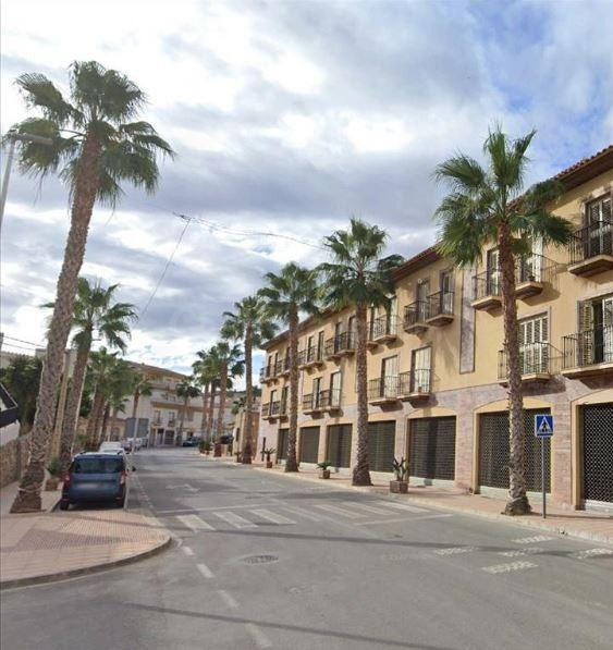 SE VENDE inmueble ALQUILADO en Zurgena - foto 2