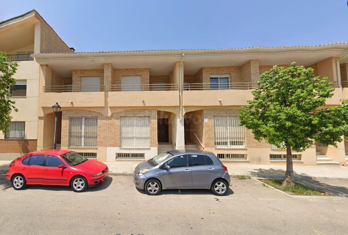 SE VENDE inmueble ALQUILADO en Manuel - foto 3