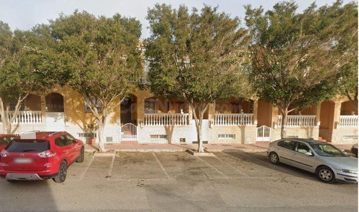 Oportunidad inversión inmobiliaria Almería capital - foto 2