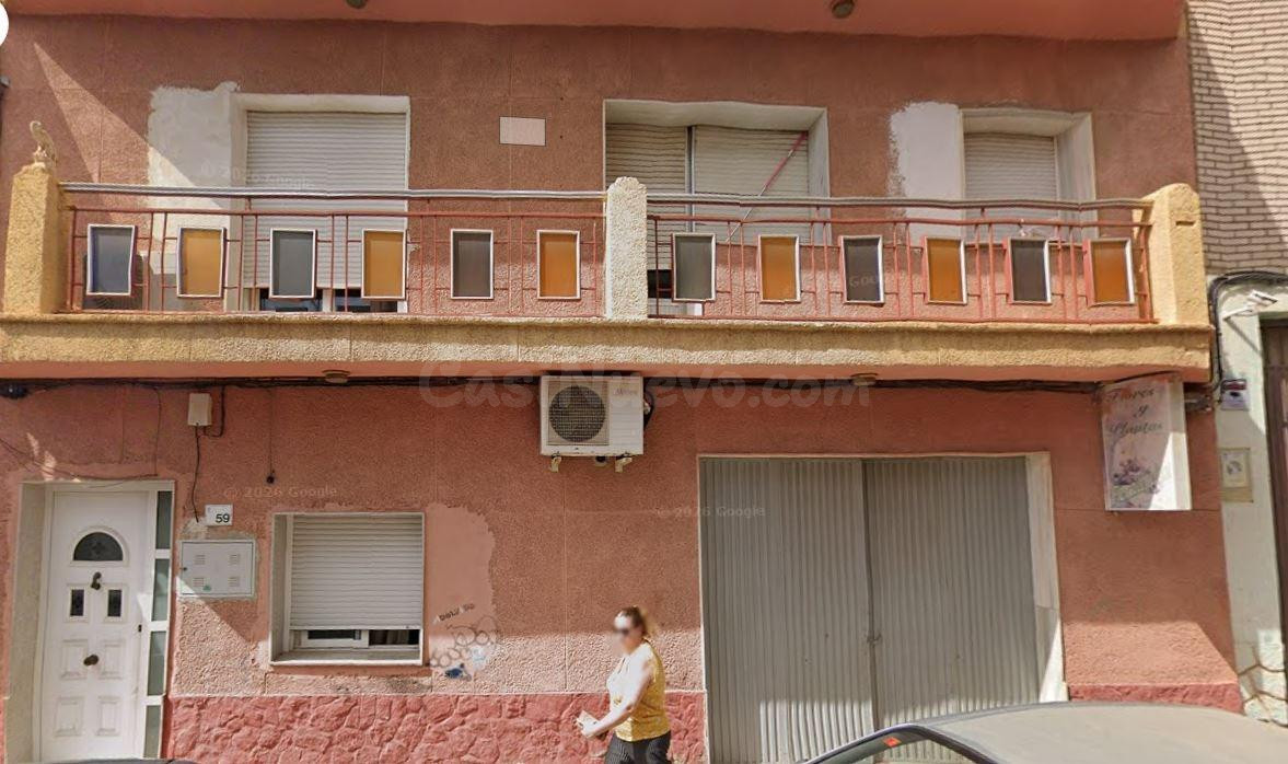 SE VENDE inmueble ALQUILADO en Vícar