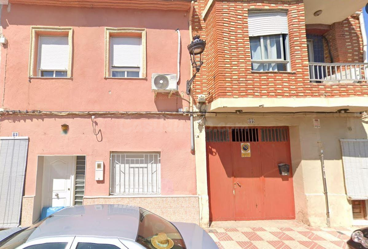 SE VENDE inmueble ALQUILADO en Benifaió - foto 3