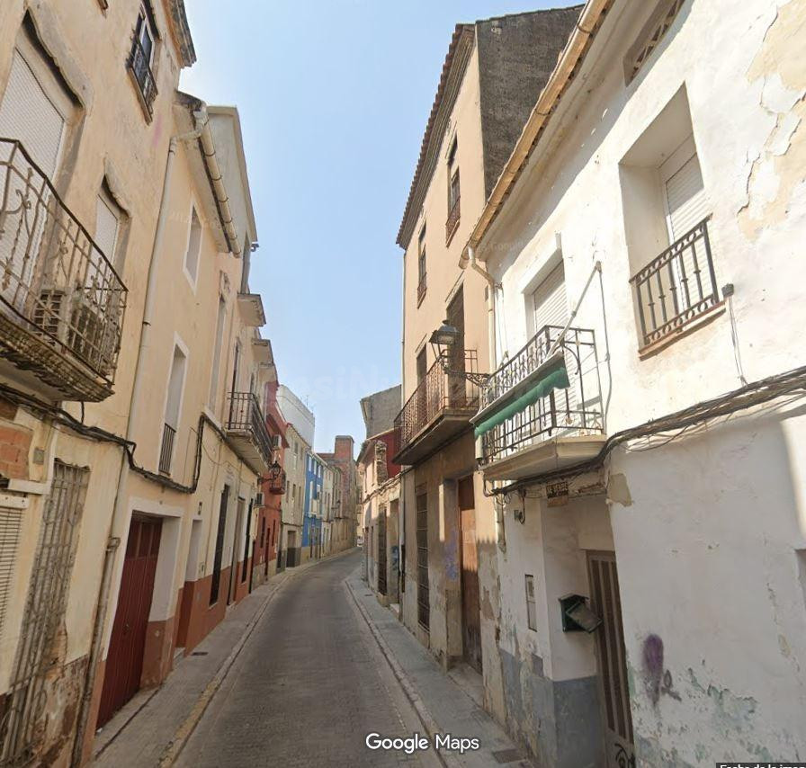 SE VENDE inmueble ALQUILADO en Carcaixent - foto 2