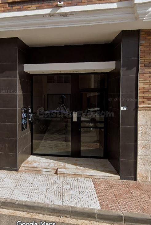 SE VENDE inmueble ALQUILADO en Roquetas de Mar