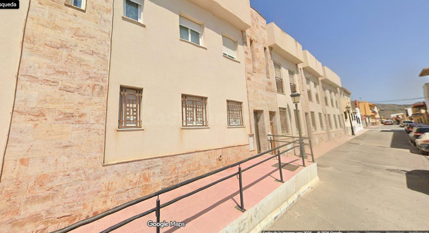 SE VENDE inmueble ALQUILADO en Huércal-Overa - foto 3