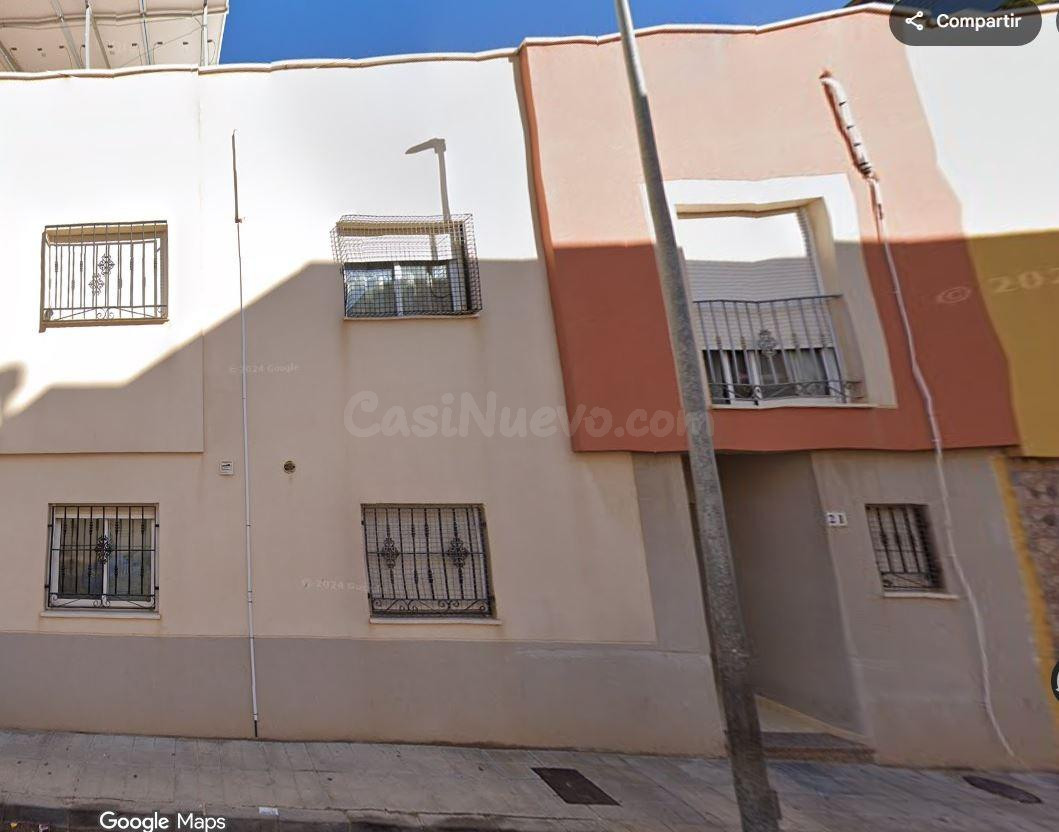 SE VENDE inmueble ALQUILADO en Níjar - foto 2