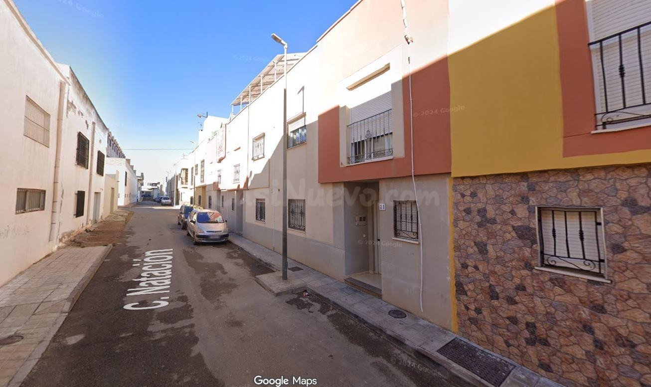 SE VENDE inmueble ALQUILADO en Níjar - foto 3