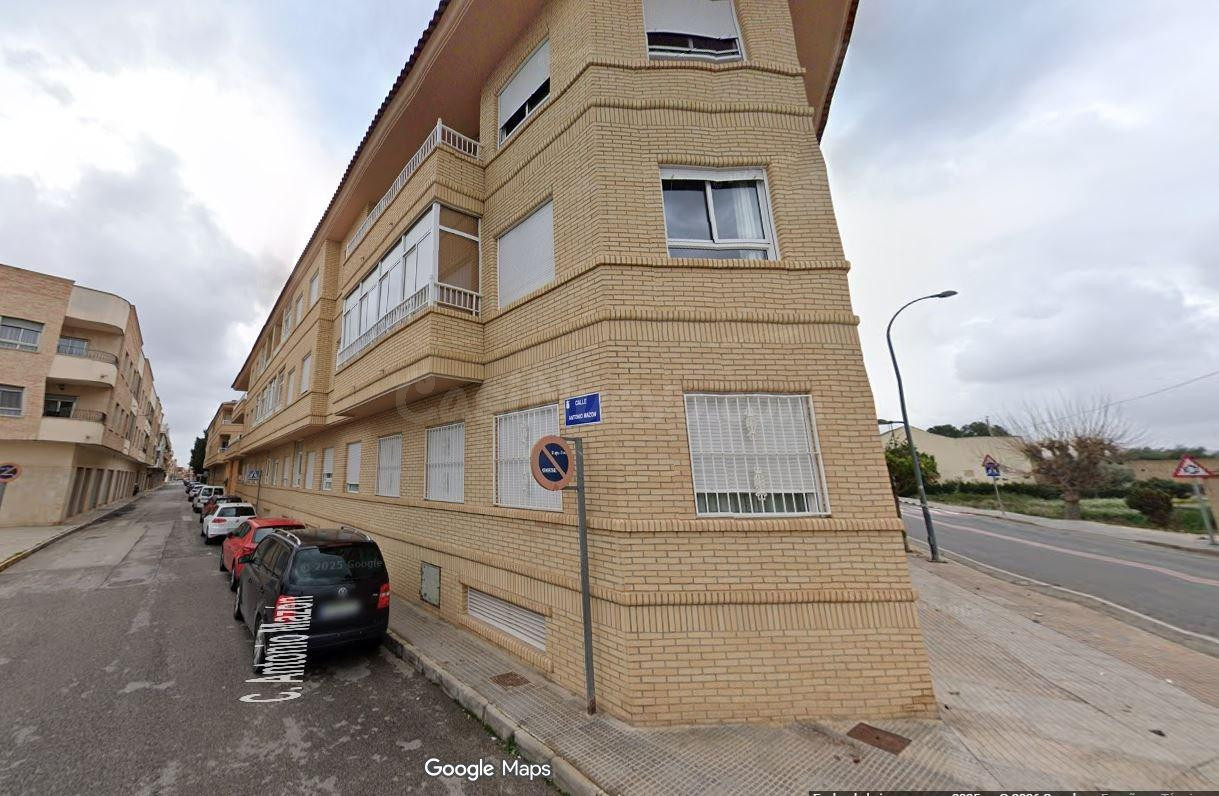 SE VENDE inmueble ALQUILADO en Rafal - foto 2