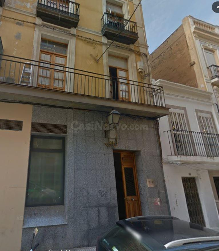 SE VENDE inmueble ALQUILADO en Badajoz