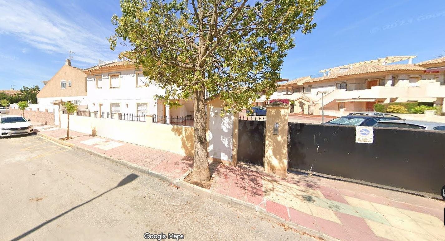 SE VENDE inmueble ALQUILADO en Alcázares (Los) - foto 5