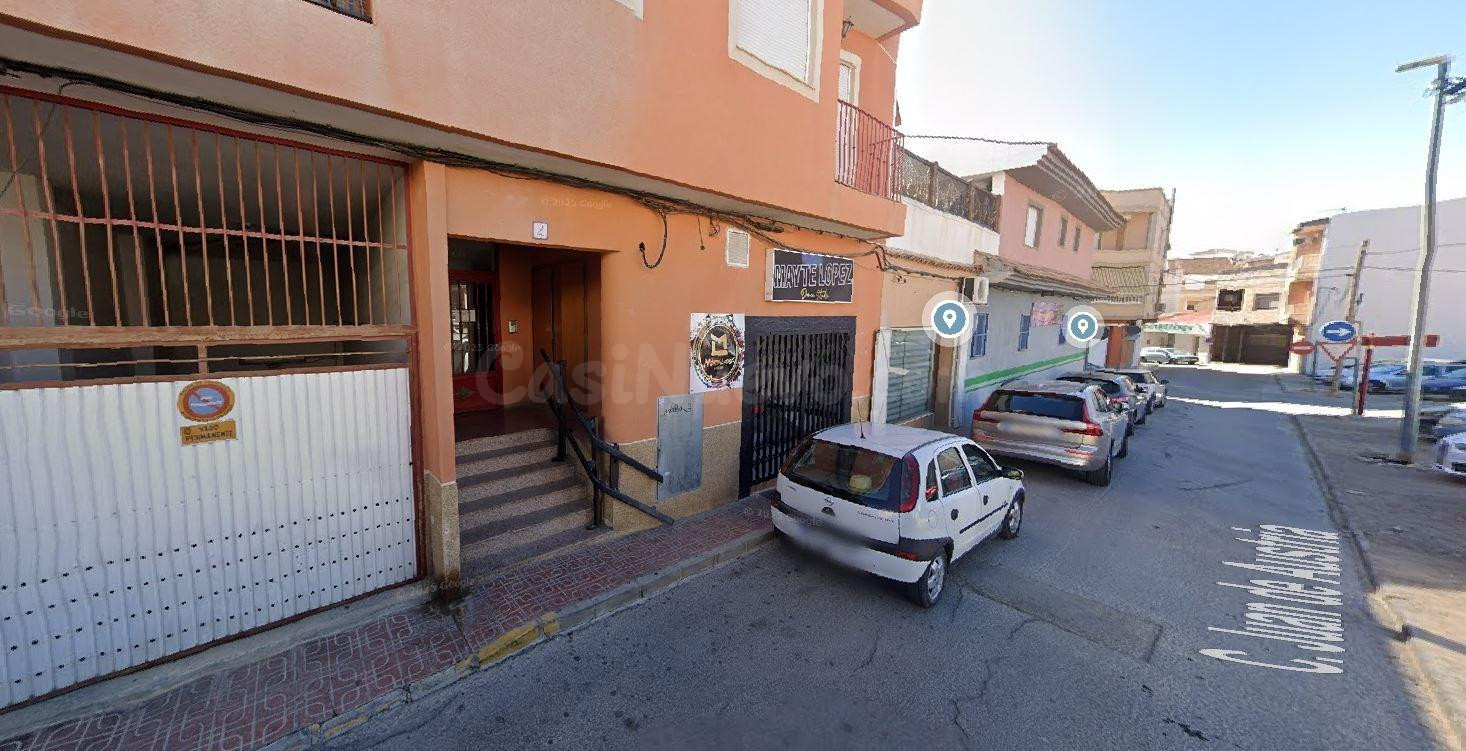 SE VENDE inmueble ALQUILADO en Ceutí - foto 3