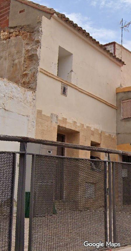 SE VENDE inmueble ALQUILADO en Llíria