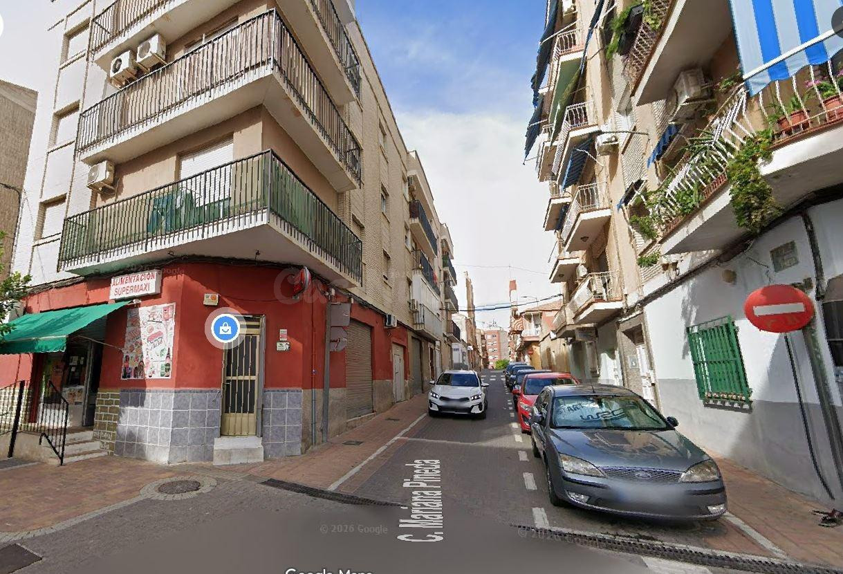 SE VENDE inmueble ALQUILADO en Alcantarilla - foto 2
