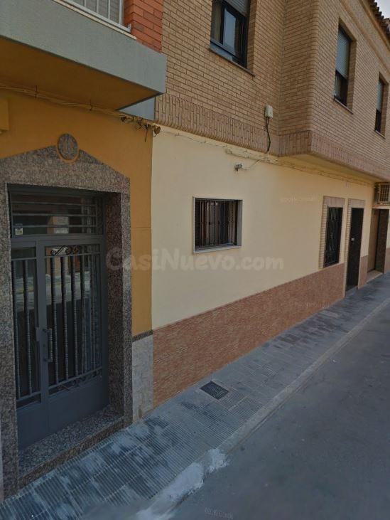 SE VENDE inmueble ALQUILADO en Nules - foto 2