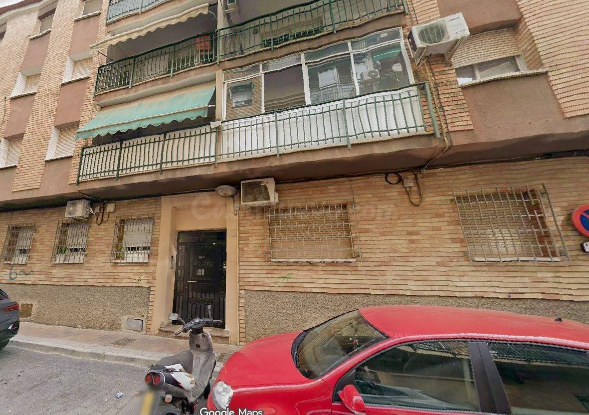 SE VENDE inmueble ALQUILADO en Molina de Segura - foto 2