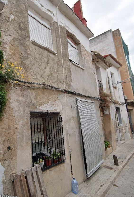 SE VENDE inmueble ALQUILADO en Pego - foto 2