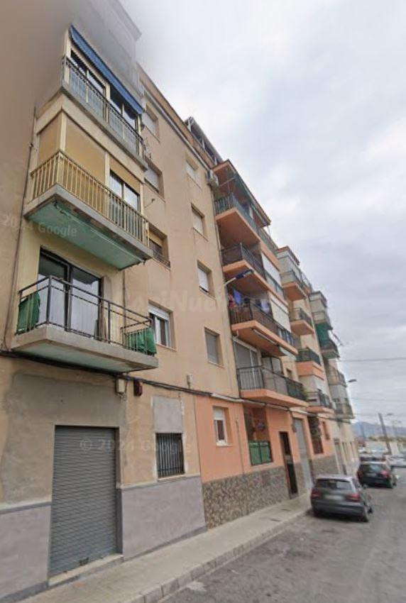 SE VENDE inmueble ALQUILADO en Novelda