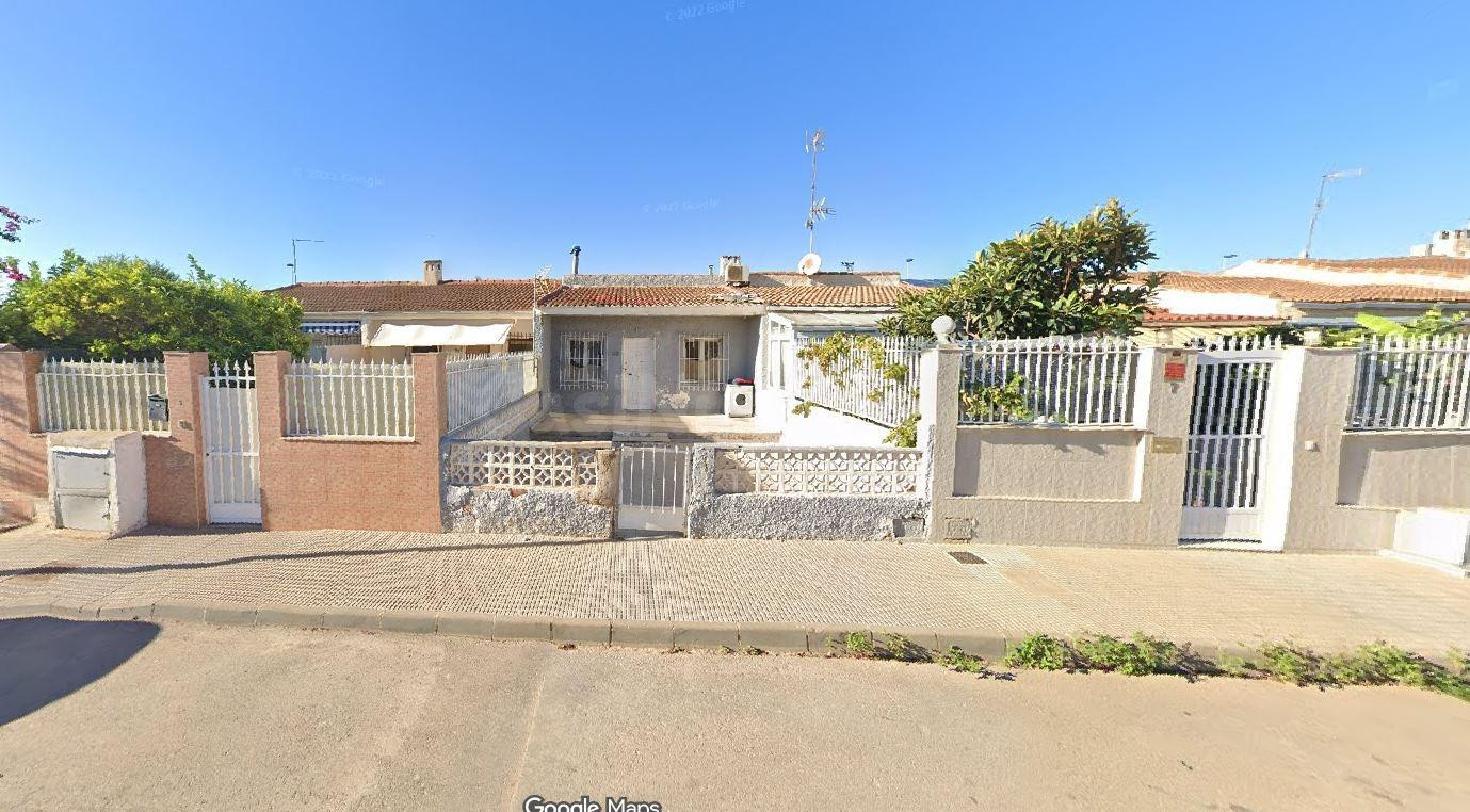 SE VENDE inmueble ALQUILADO en San Javier - foto 3