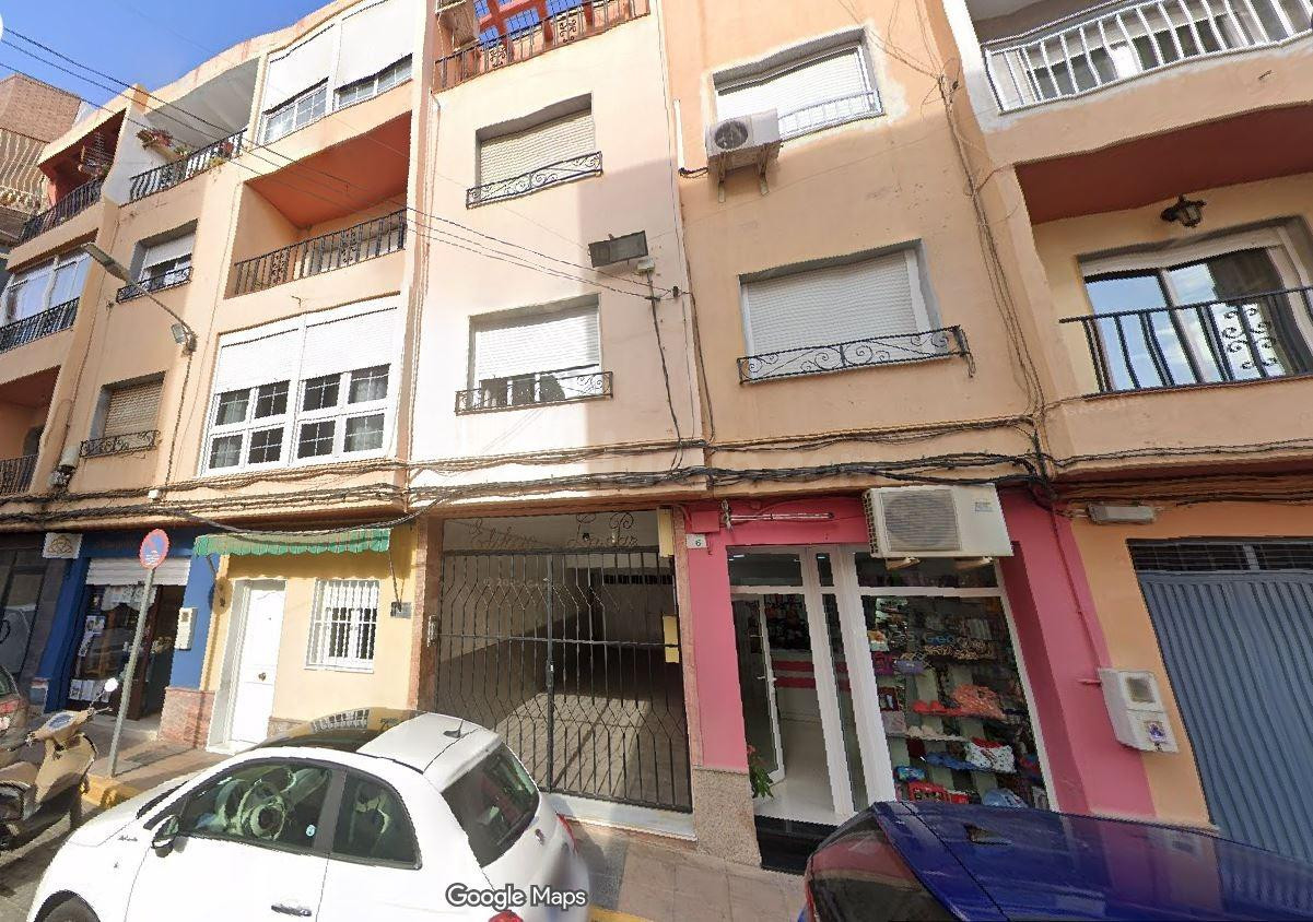 SE VENDE inmueble ALQUILADO en Gádor - foto 3