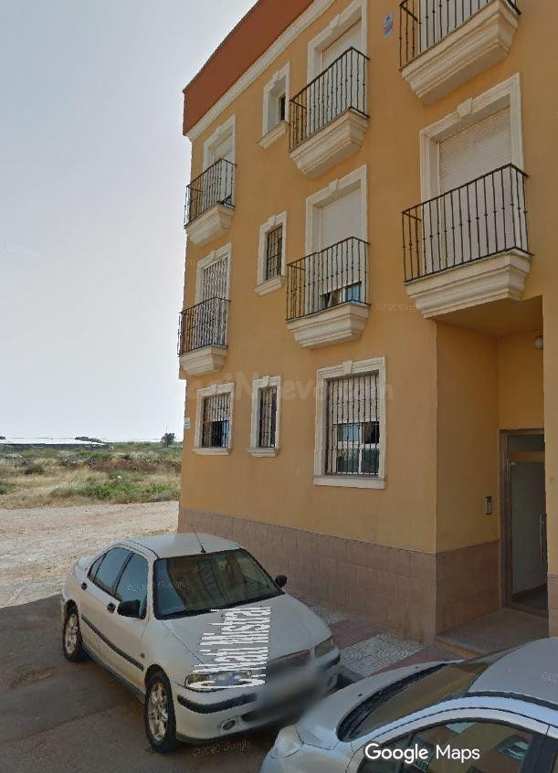 SE VENDE inmueble ALQUILADO en Roquetas de Mar - foto 4