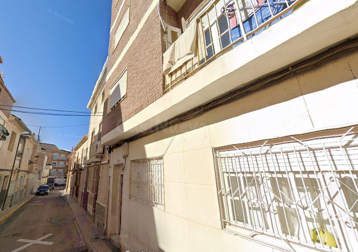 SE VENDE inmueble ALQUILADO en Archena - foto 2